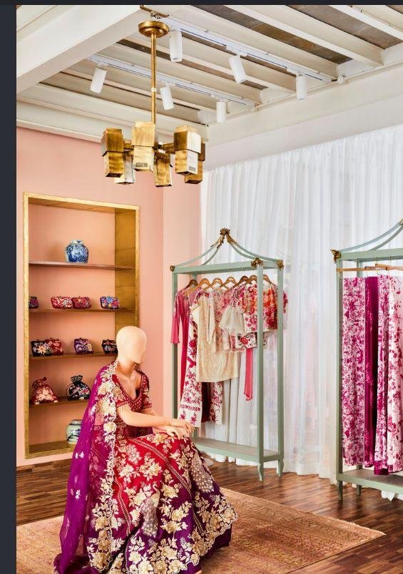BOUTIQUE